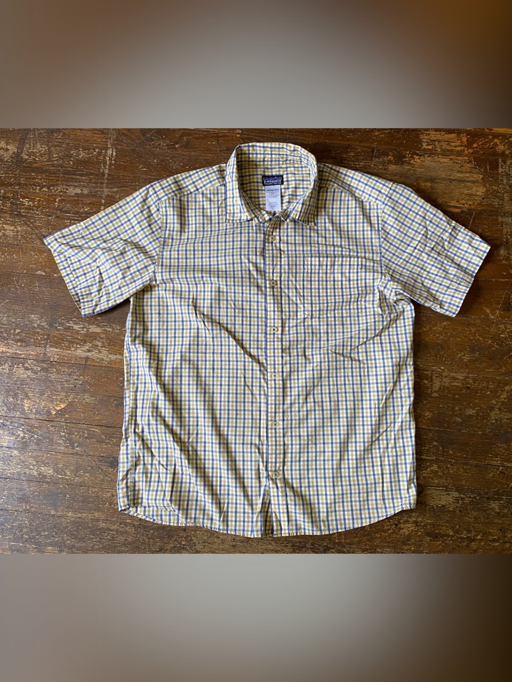 Patagonia Mens Yellow & Blue Plaid Short Sleeve Button-Down Shirt Size LG